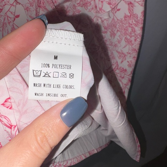 🌸5/$15 - Picture 4 of 4